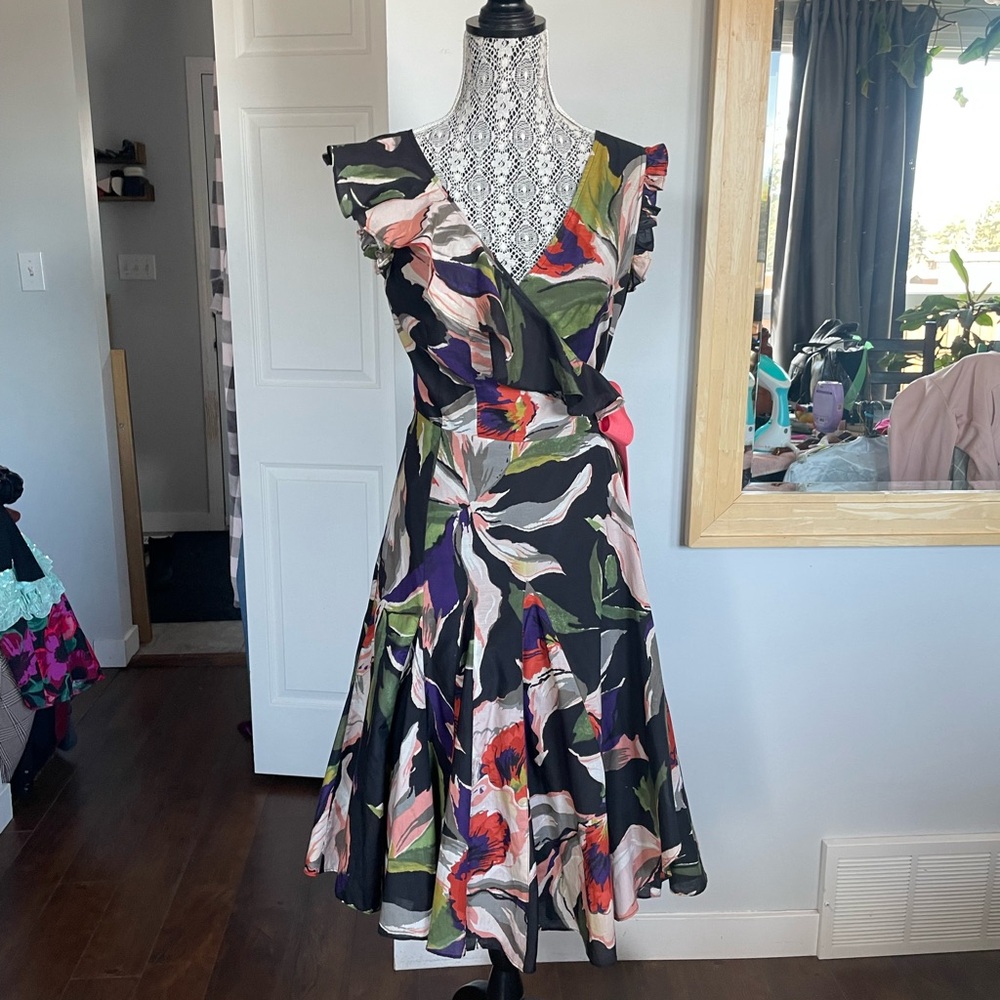 Designer Ted Baker Floral Panelled Wrap Midi Dress. Silk/Cotton. TB 3/Size 8.